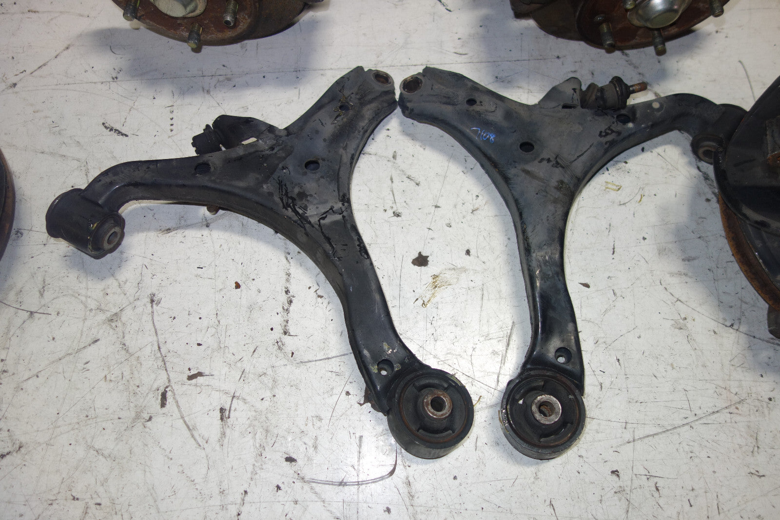 JDM Acura RSX DC5 5 Lug Brake Calipers Spindles Hub Trailing Arm 2002-2006 Civic