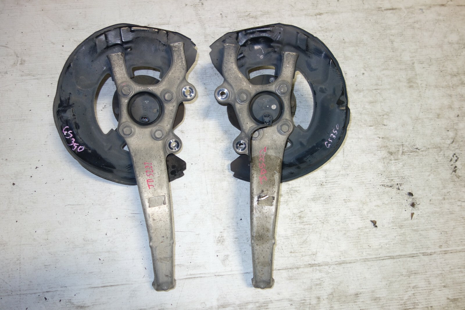 JDM Lexus GS350 RWD Front Spindles Hub Bearing Left & Right 2006-2011