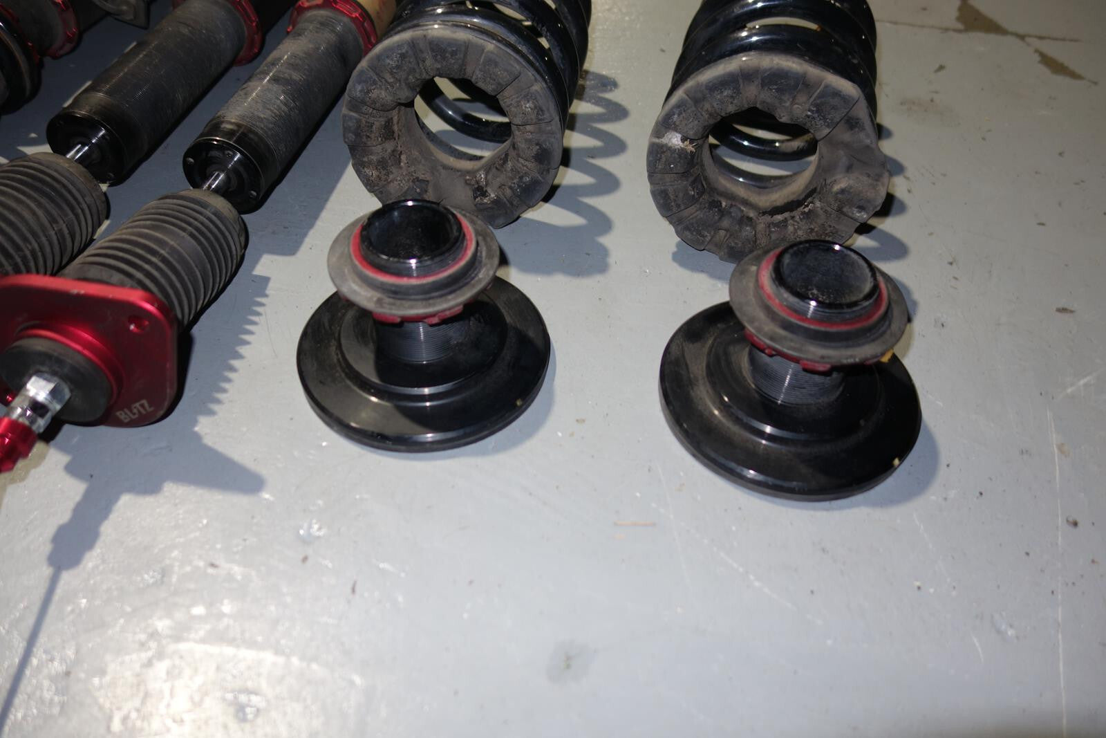 JDM Infiniti G35 Nissan 350z Coupe BLITZ ZZ-R Damper Coilovers 2003-2009 RWD