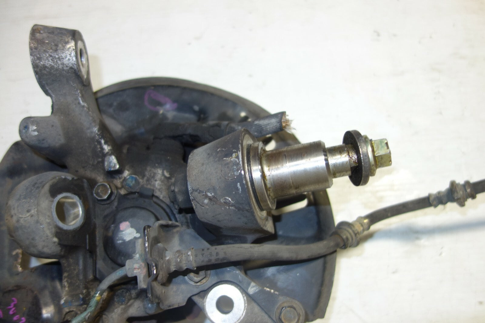 JDM Nissan 300zx Front Left Wheel Hub Bearing Spindle Low Mileage 1990-1996