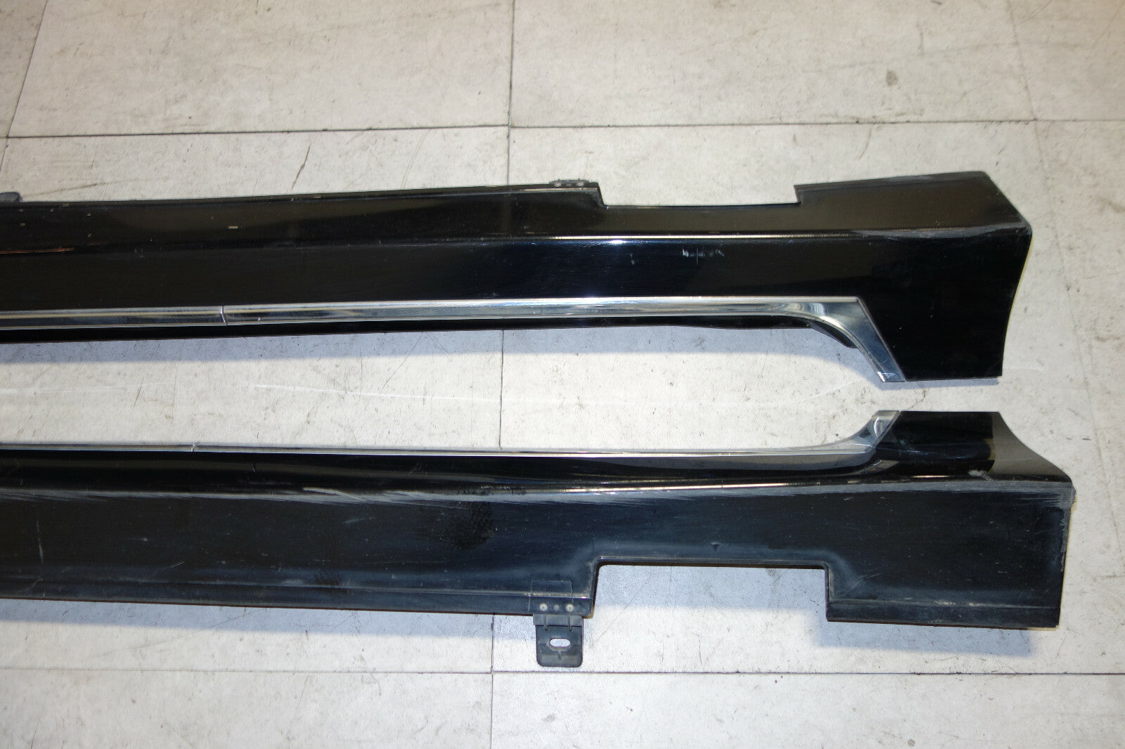 JDM Acura RL OEM Side Skirts Rocker Panels KB2 OEM 2009-2012 Pair  #3771