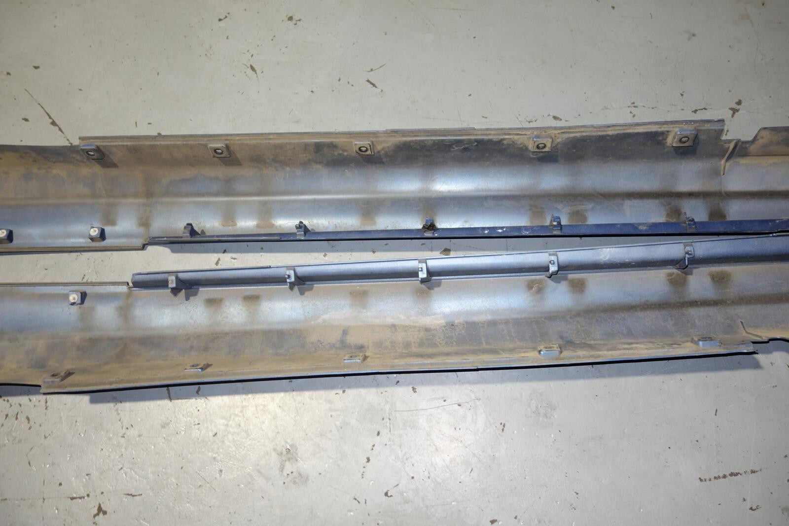 JDM Infiniti G35 Coupe OEM SIDE SKIRTS CPV35 SIDE 2-Door 2003-2007 Rocker Panels