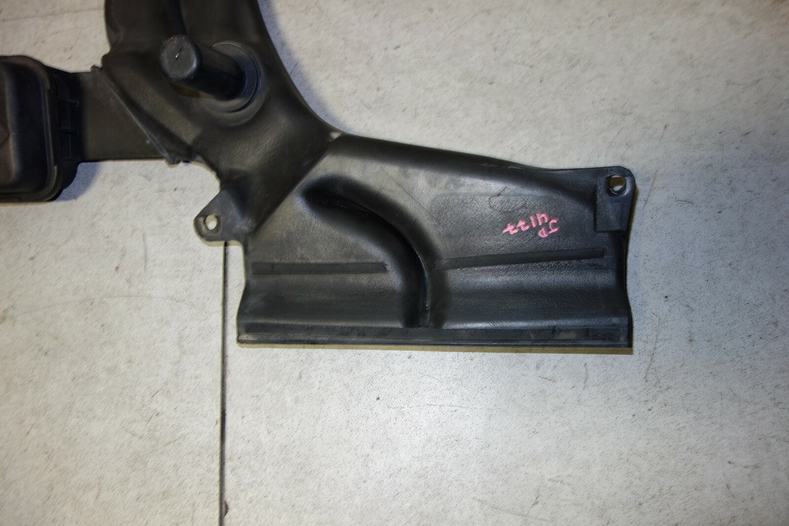 JDM Lexus IS200 GXE10 Intake Hose Inlet Pipe 17751-70060 2001-2005 1G-FE