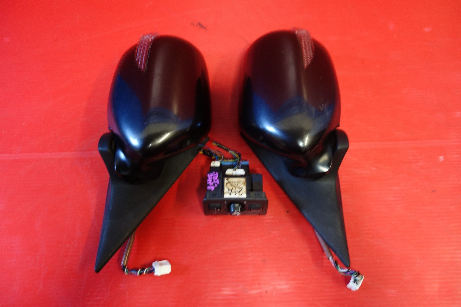 JDM Subaru Legacy OEM Power Folding Mirrors Signals & Switch 2005-2009 #2478