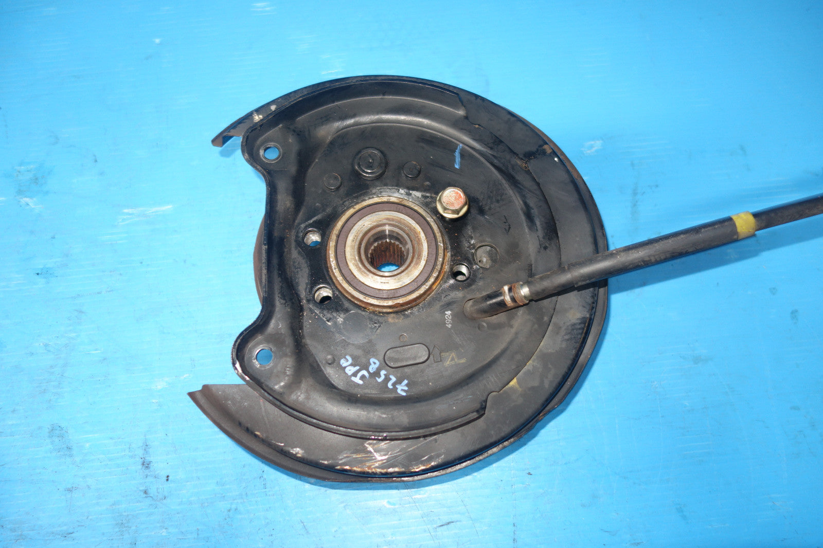 2005-2009 JDM Subaru Legacy Outback Rear Left Spindle Hub Knuckle Bearing 5X100