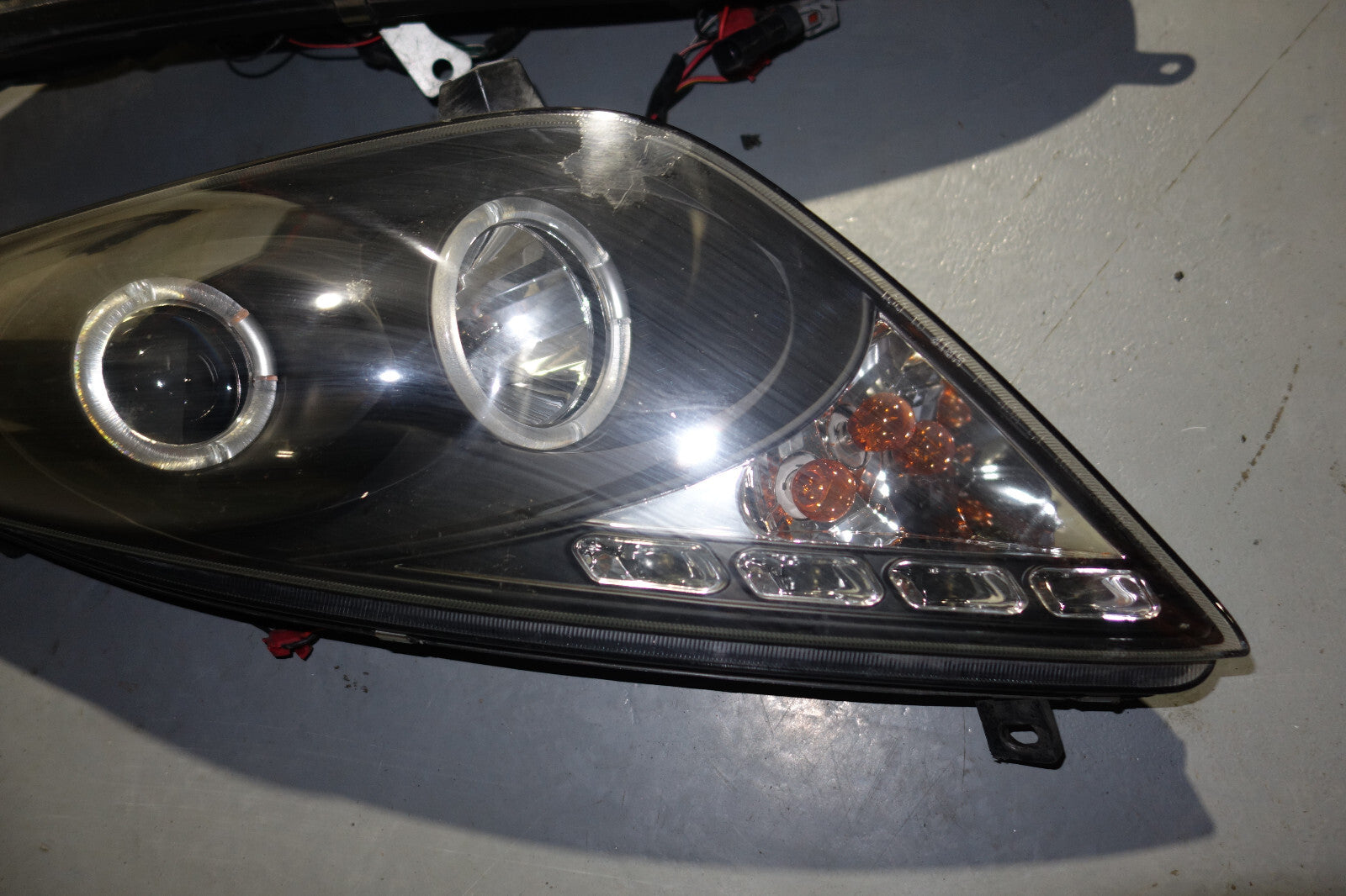 Toyota Celica Headlights Lights Head Lamps ZZT231 ZZT230 2000-2005 MF-1287