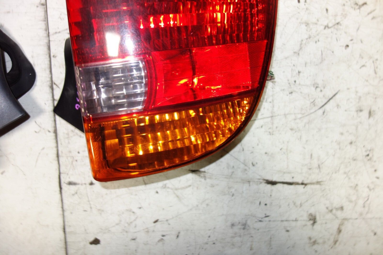 JDM 2000-2005 TOYOTA CELICA OEM TAIL LIGHTS LEFT & RIGHT TAIL LAMPS 2000-2005