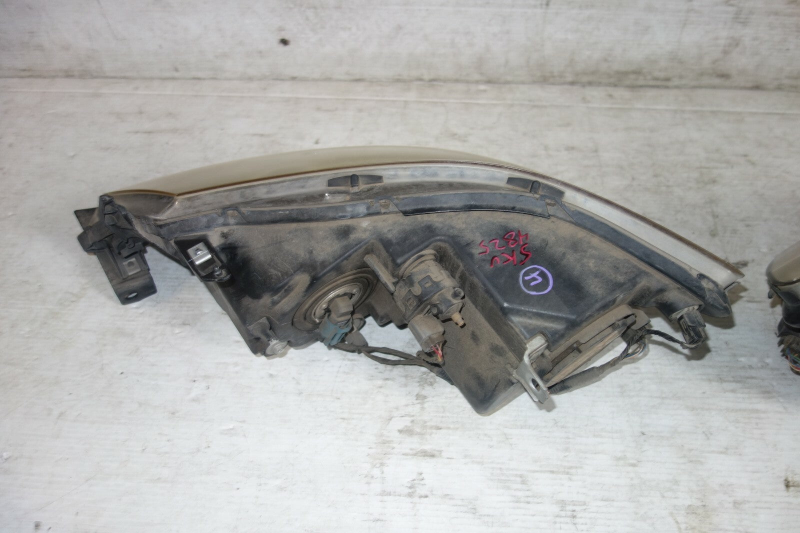 JDM Acura RL OEM HiD Headlights Lamps Head Lights KB1 2005 2006 2007 2008