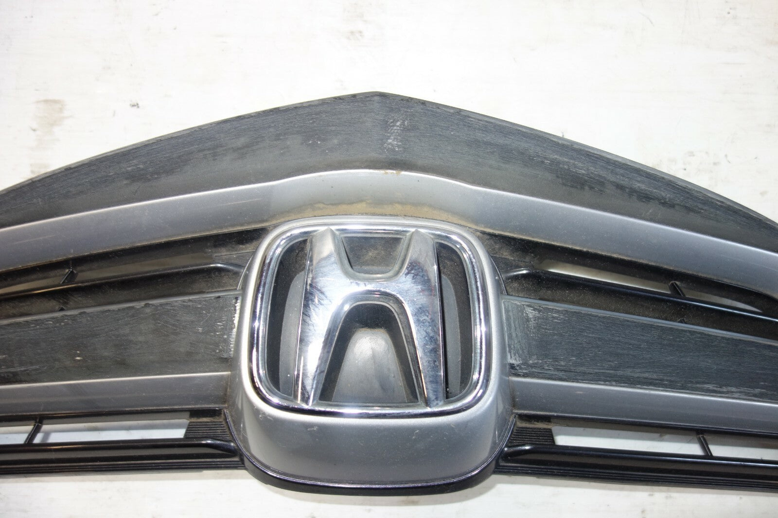 JDM 2005-2008 ACURA RL KB1 OEM FRONT GRILLE HONDA LEGEND KB1 GRILL