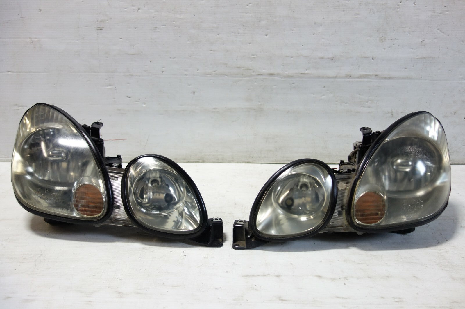JDM Lexus GS300 Headlights GS400 OEM HiD Lamps Pair Left Right JZS161 1998-2005