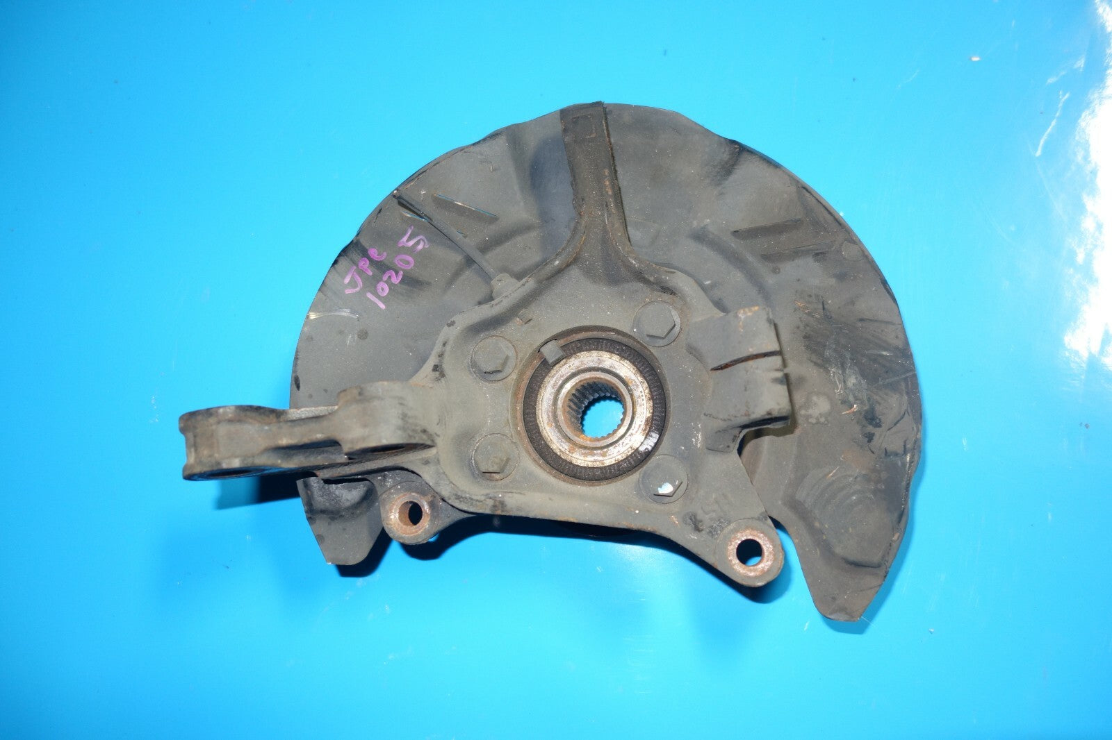 Passenger Front Spindle Knuckle Hub Assembly 2005-14 Subaru Legacy 2008-14 WRX