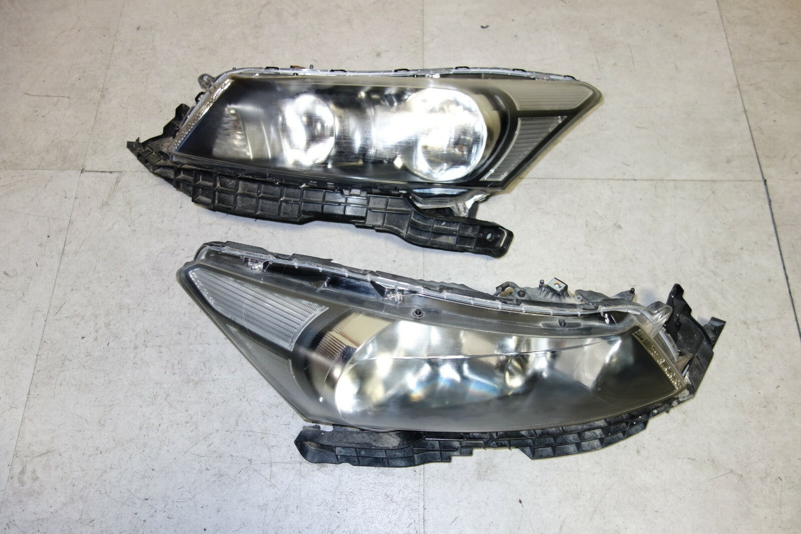 JDM 2008-2012 HONDA ACCORD INSPIRE OEM HID HEAD LIGHTS HEAD LAMPS JAPAN