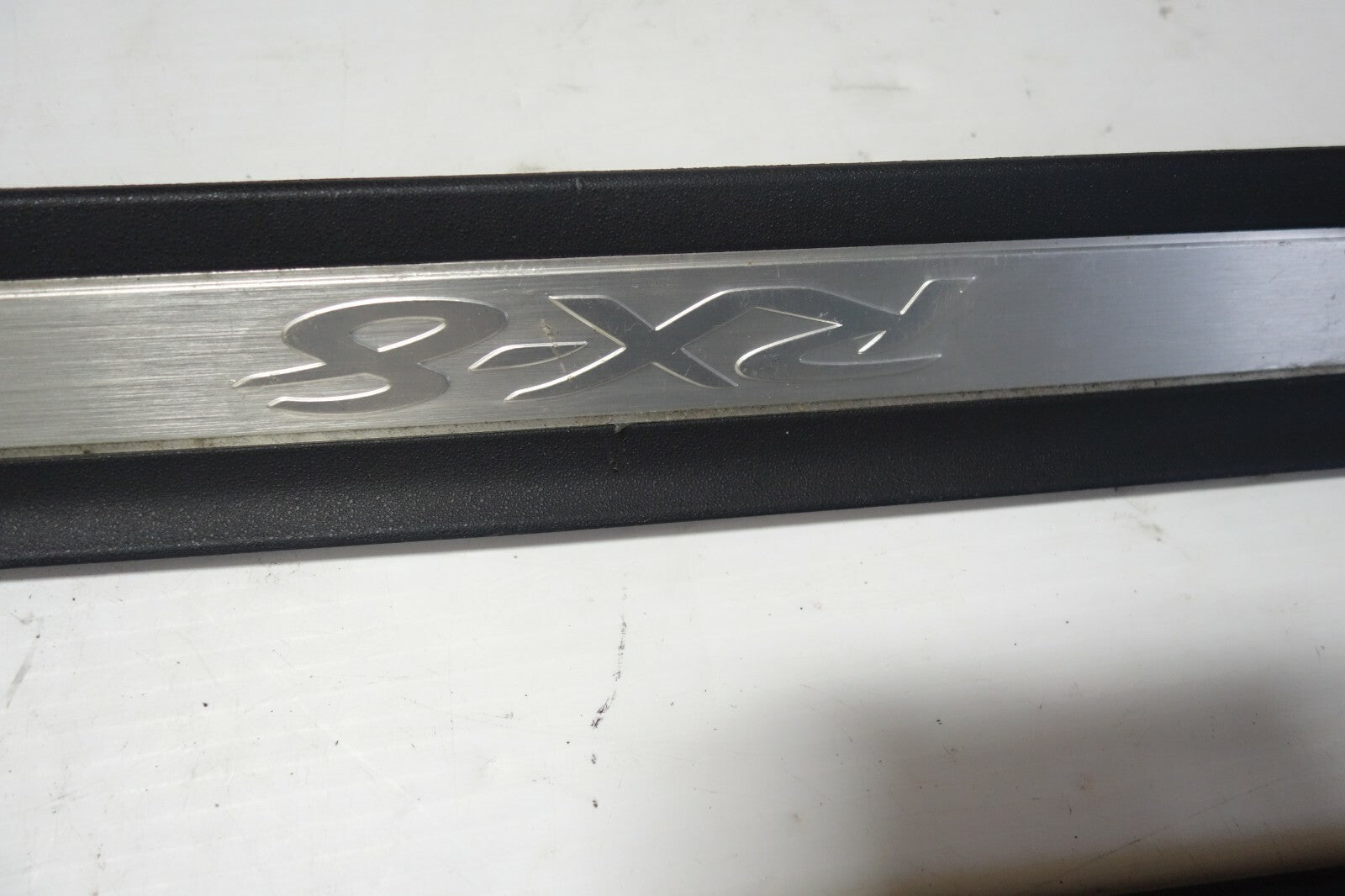 JDM 2004-2008 GENUINE MAZDA RX8  OEM DOOR SILLS TRIM SCUFF PLATES SIDE STEPS