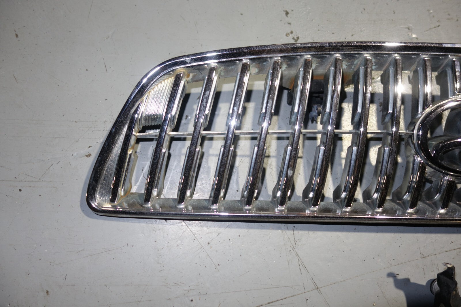 JDM 1998-2005 LEXUS GS300  GS400 FRONT GRILLE JZS161 GRILL LEXUS GS300 JZS161
