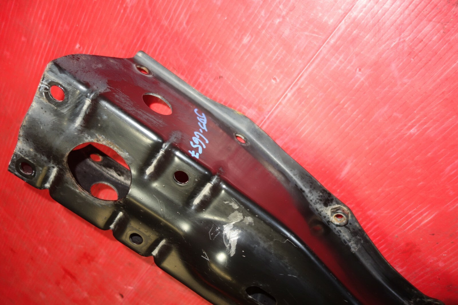 JDM Subaru Impreza WRX Rear Differential T Frame Subframe Cradle 2002-2007