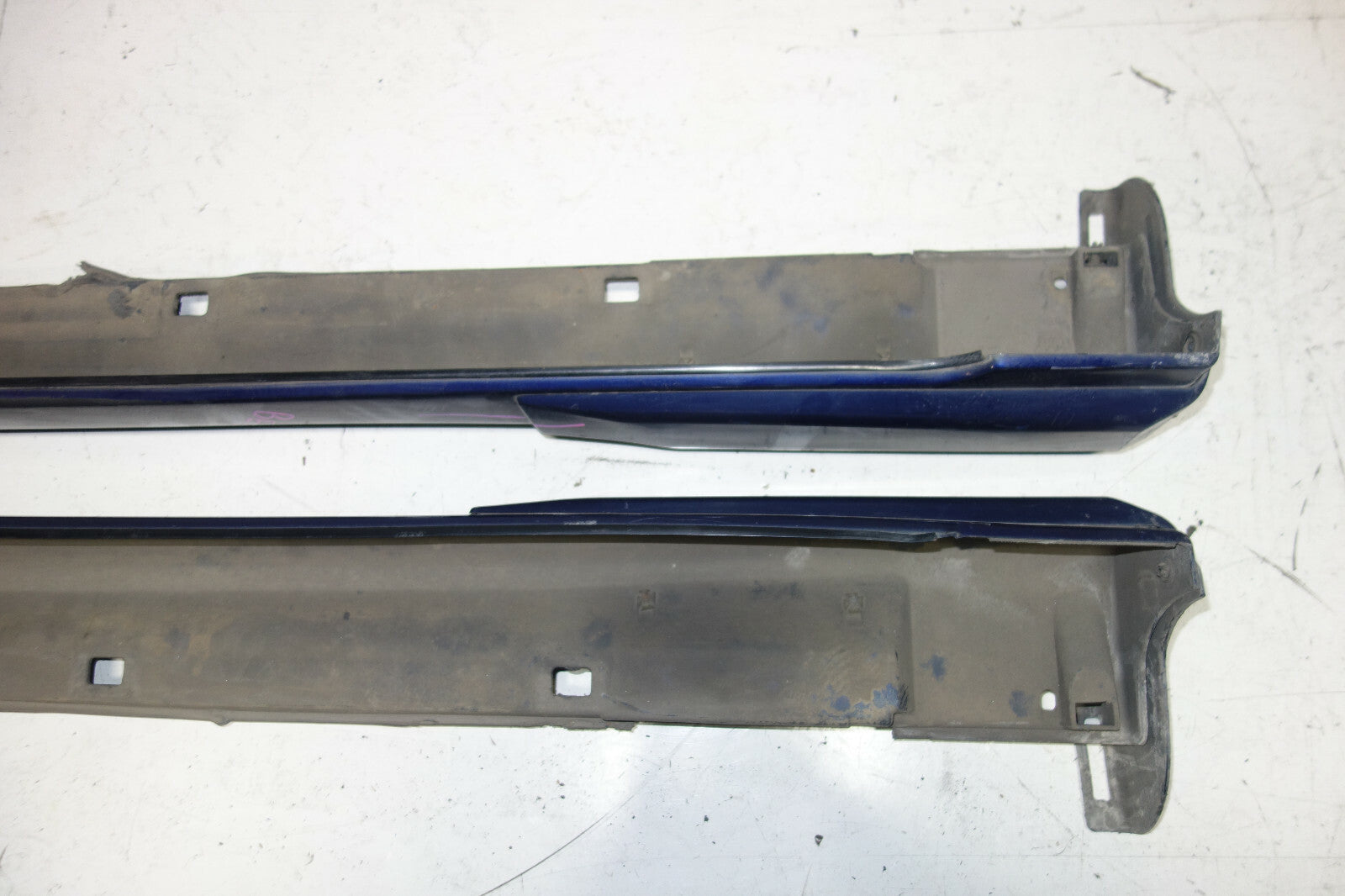 JDM Subaru Legacy B4 BE5 Side Skirts Rocker Panels Spats Valance 2000-2004 Sedan