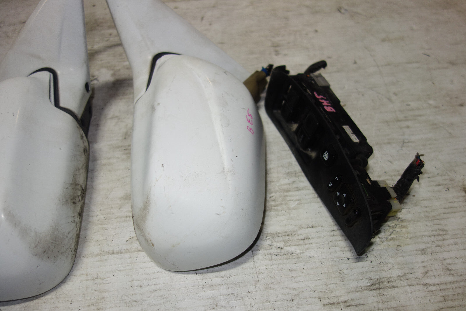 JDM Subaru Legacy Mirrors Power Folding Switch BH5/BE5 Left Right 2000-2004