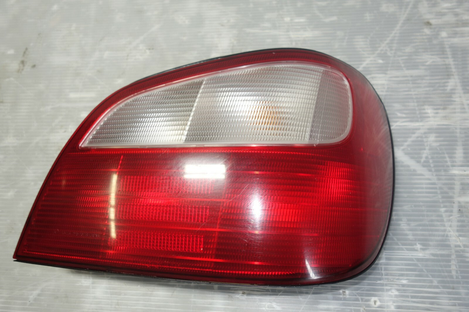 JDM 02-03 SUBARU IMPREZA WRX STi V7 OEM TAIL LIGHT LAMP 4 DOOR SEDAN RIGHT SIDE