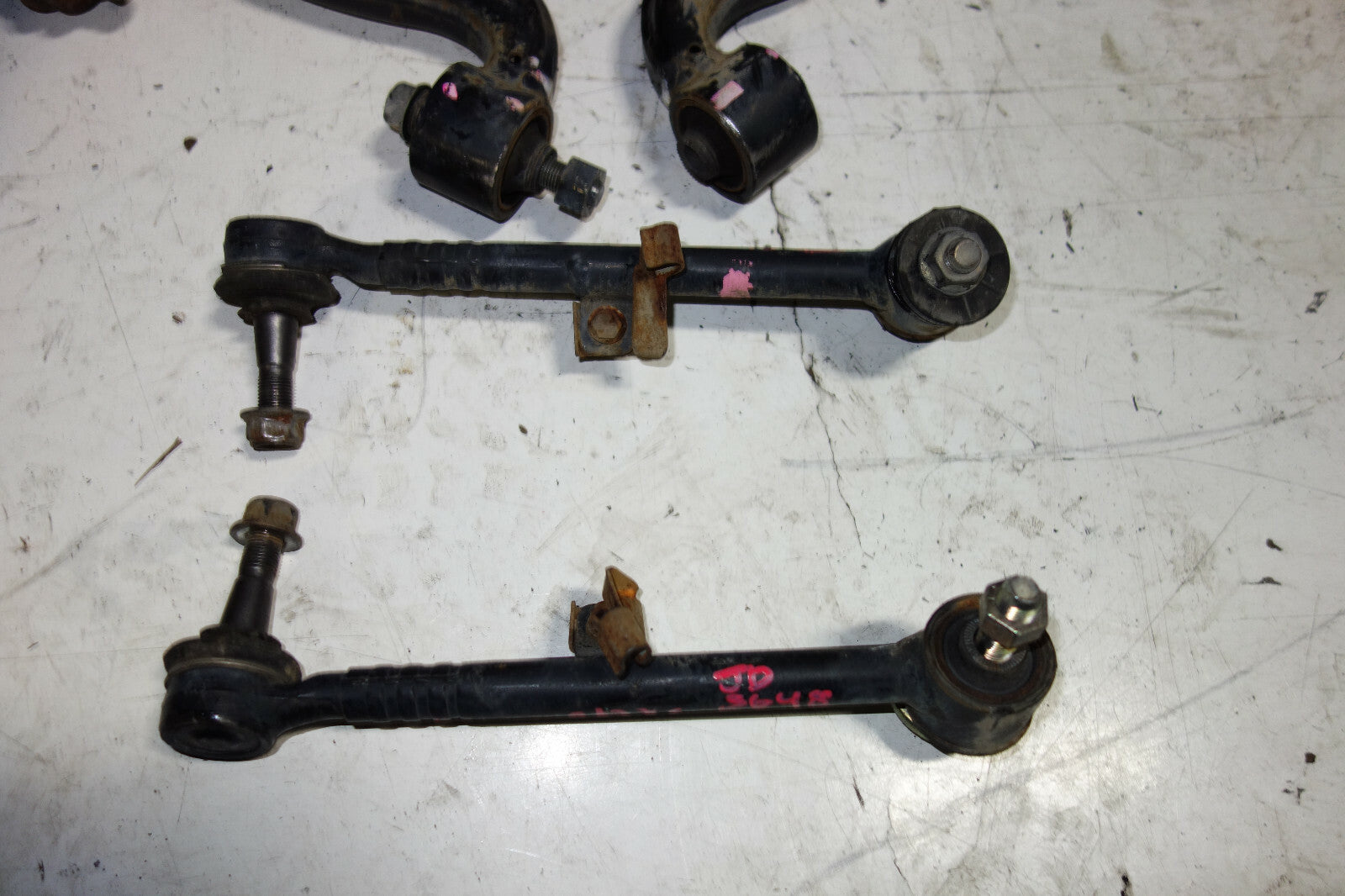 JDM Lexus IS300 / Altezza Rear Control Arms Suspension Set SXE10 OEM 2001-2005