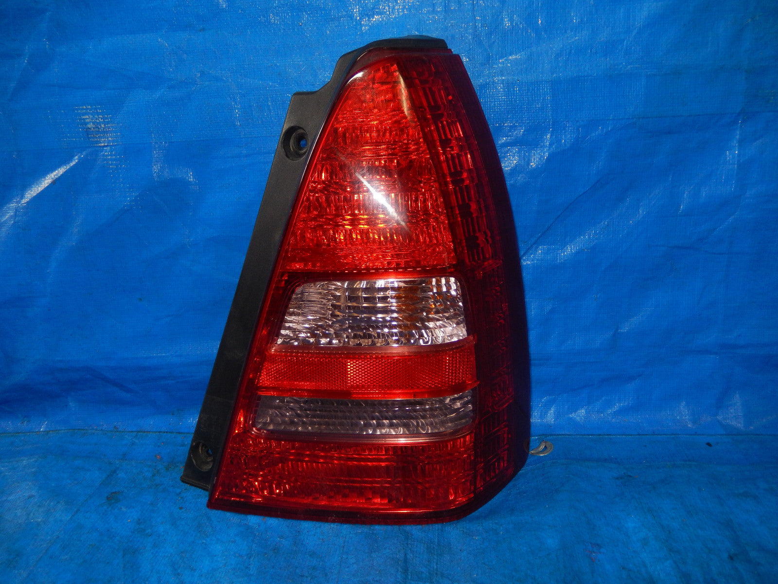 JDM Subaru Forester XT XS X SG5 OEM Rear Right Tail Light Lamp RH 2003-2005
