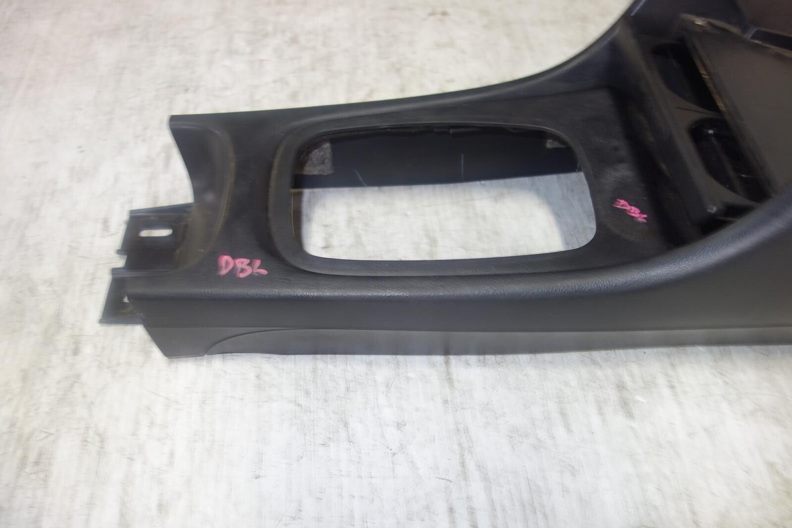 JDM Acura Integra Arm Rest Center Shifter Console Cup Holder Ash Tray 1994-2001