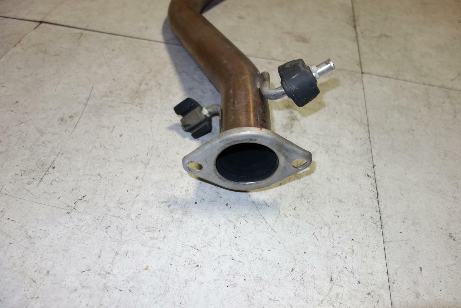 JDM Lexus IS300 / Altezza Light Weight Exhaust Muffler Axle Back SXE10 2001-2005