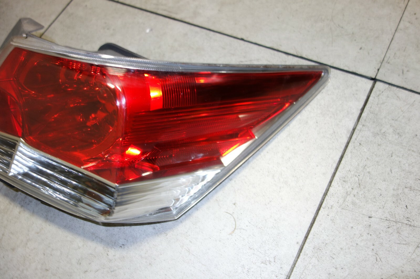 JDM GENUINE HONDA ACCORD INSPIRE CP3 OEM TAIL LIGHTS TAIL LAMPS 4 DOOR 2008-2012