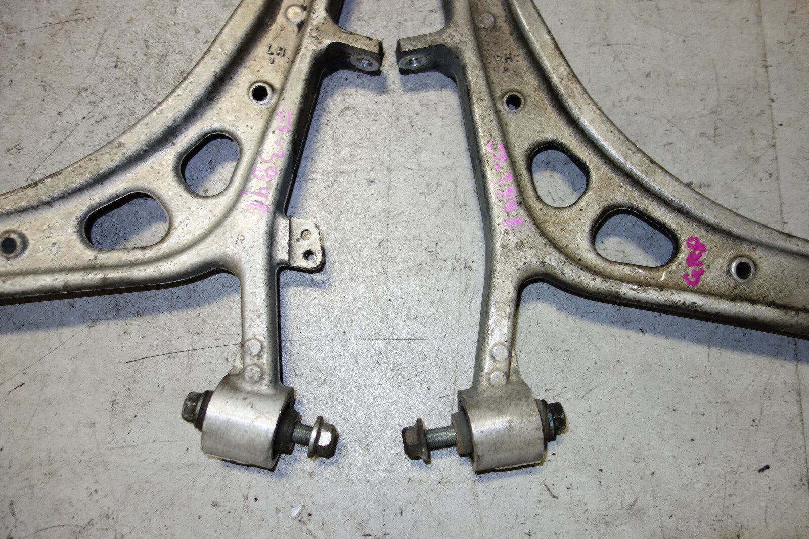 JDM Subaru Impreza WRX STi GRB GRF Aluminum Front Lower Control Arms 2008-2014