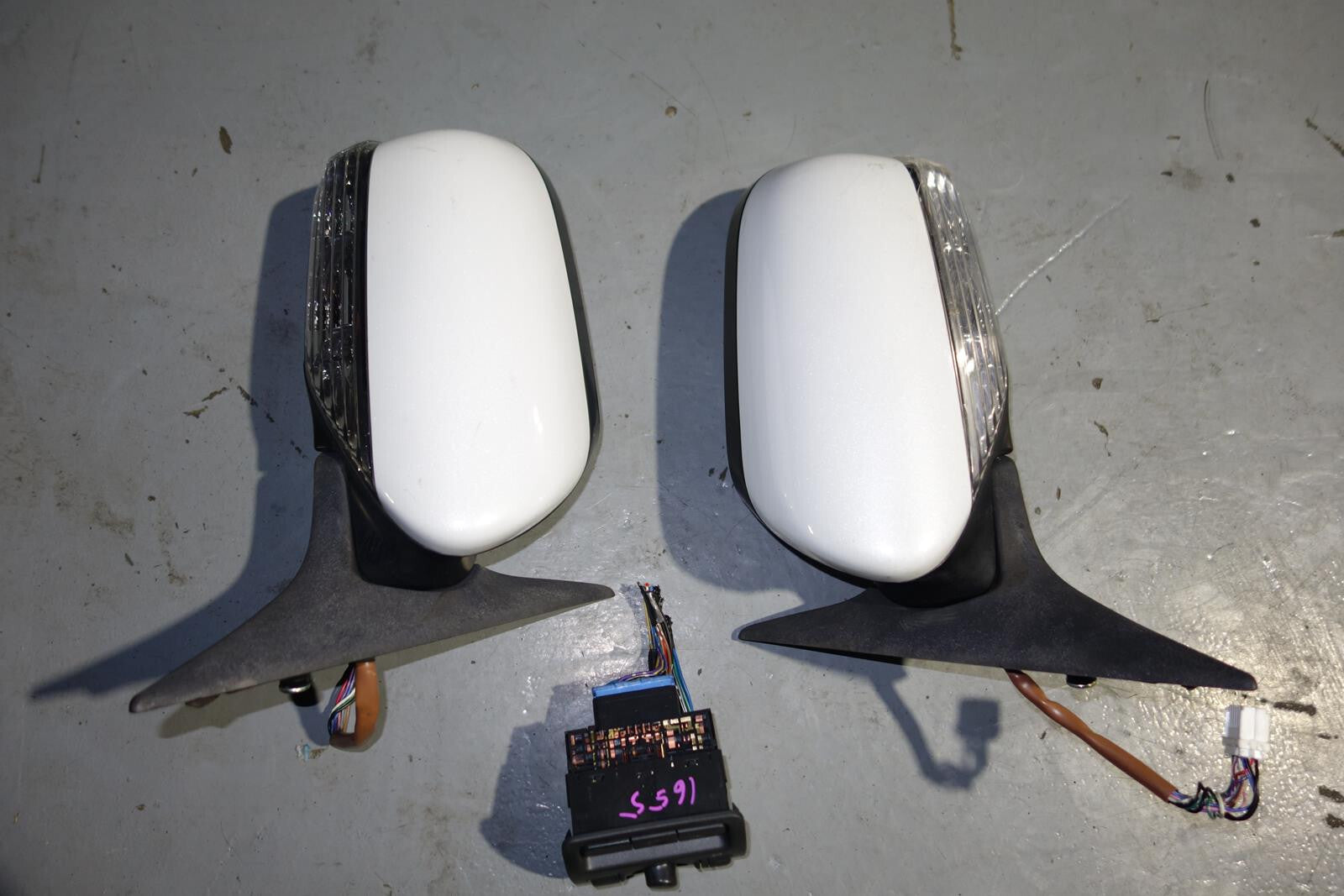 JDM Subaru Legacy Power Folding Mirrors Heated Signal Lights 2005-2009 BP BL