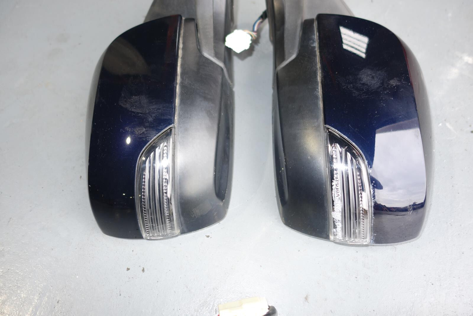 JDM 2010-2014 Subaru Legacy BR BM Power Folding Mirrors + Signal Lights OEM