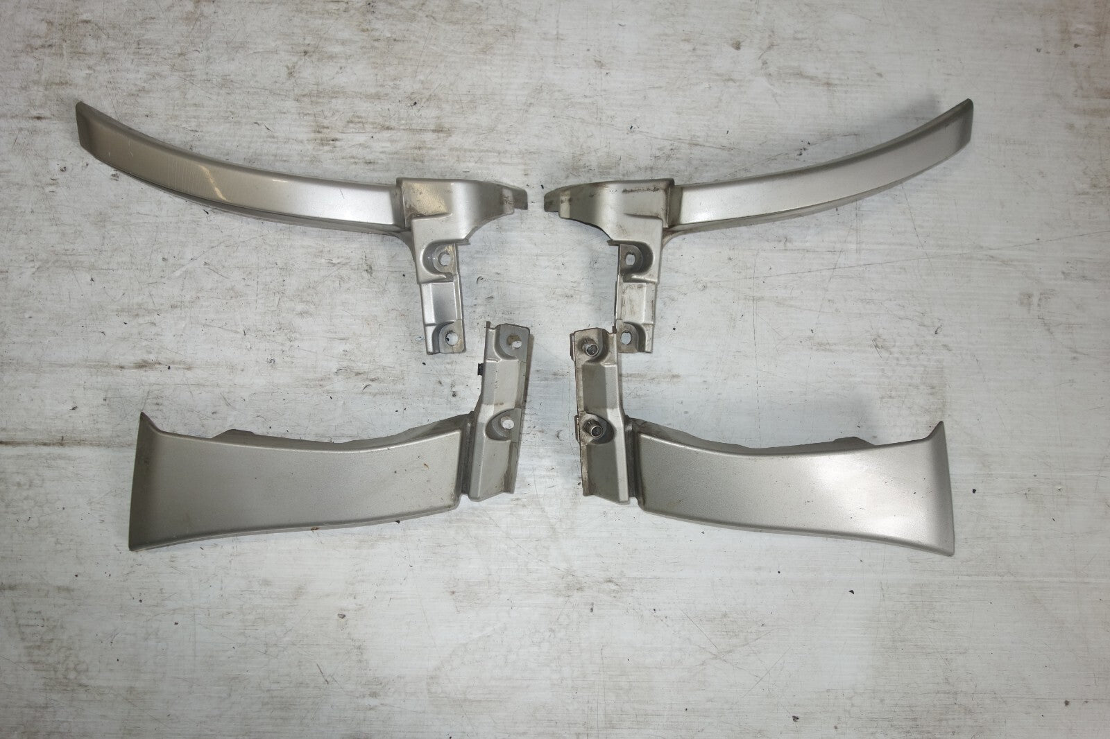 JDM 1998-2002 SUBARU FORESTER STi SF5 OEM SIDE SKIRTS FENDER FILLERS FORESTER