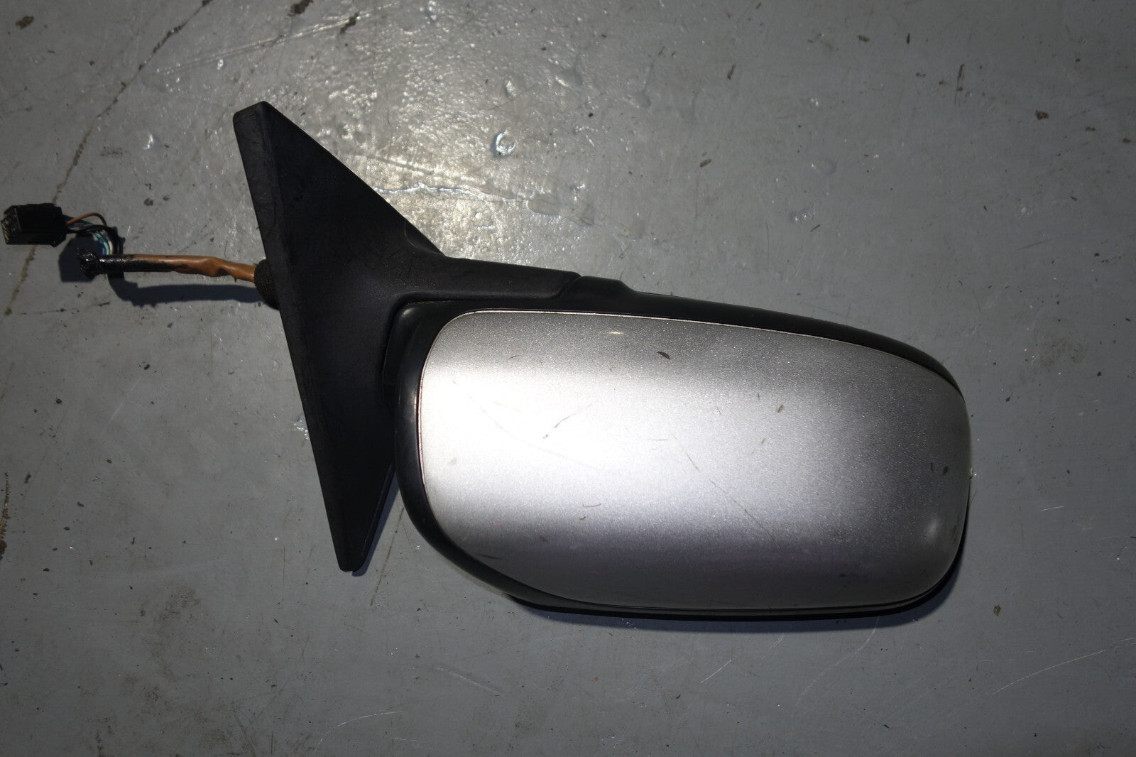 JDM SUBARU FORESTER SG5 OEM POWER FOLDING MIRRORS AUTO FLIP 2003-2005