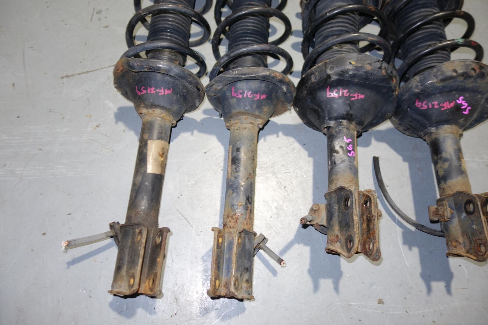 JDM 2003-2008 SUBARU FORESTER SG5 SG9 OEM KYB FRONT & REAR SHOCKS STRUTS COIL