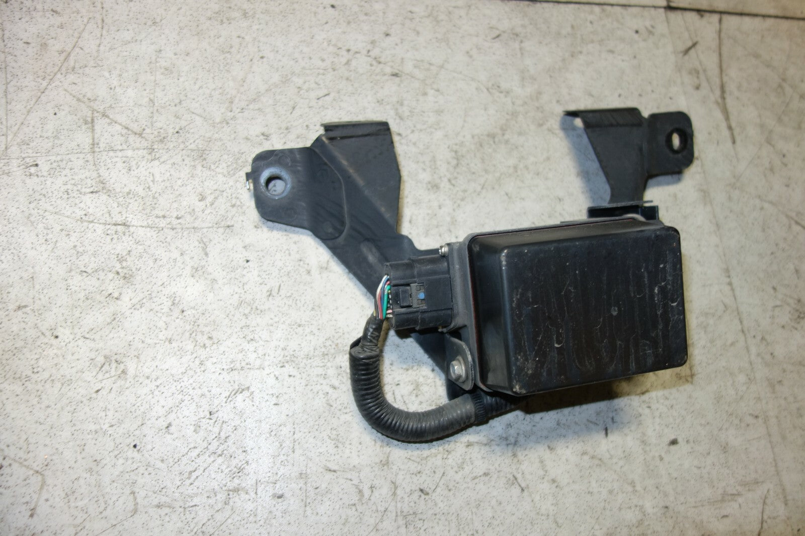 JDM Honda Accord Inspire Front Millimeter Wave Radar Sensor 2008-2012 36800-ta1