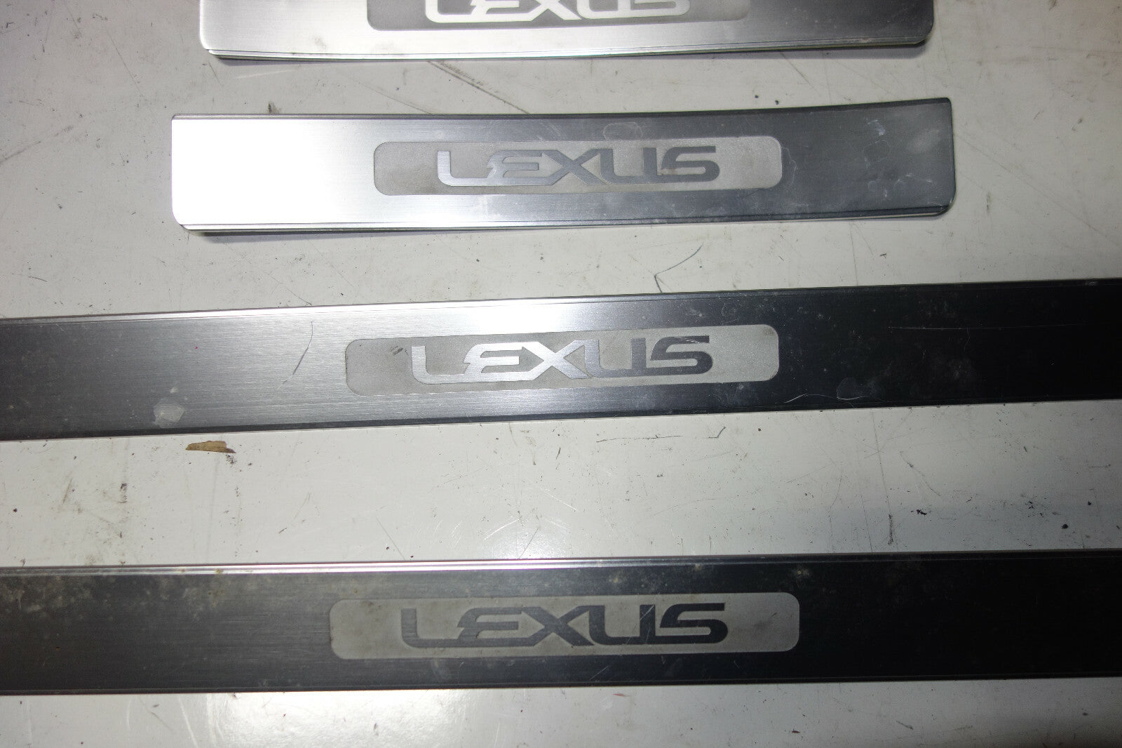 JDM Lexus GS350 GS300 Inner Door Sills Scuff Plates 2006-2011 OEM Japan