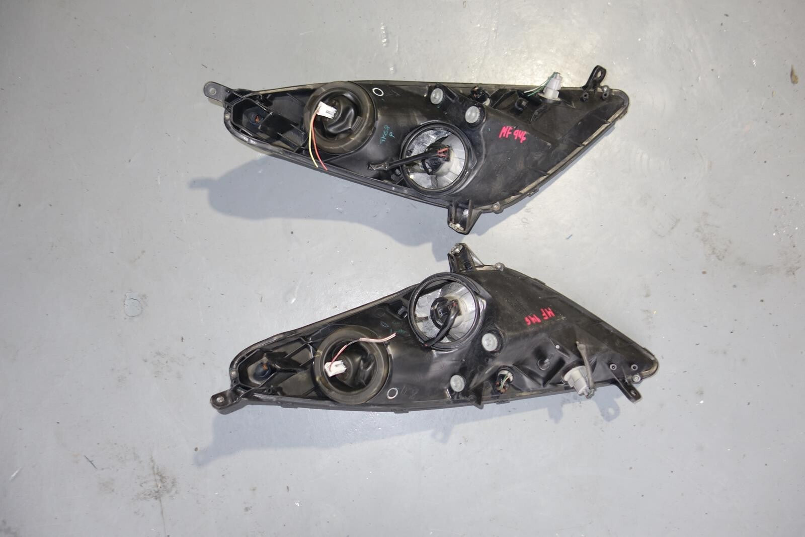 JDM Toyota Celica Genuine OEM Headlights Light Halogen Pair zzt231 2000-2005