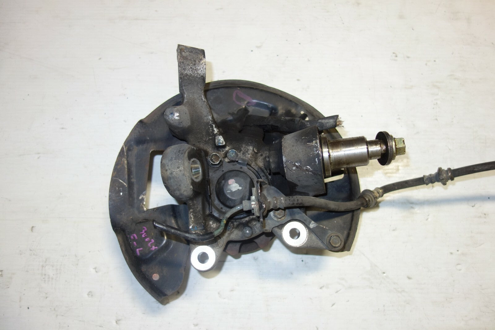 JDM Nissan 300zx Front Left Wheel Hub Bearing Spindle Low Mileage 1990-1996
