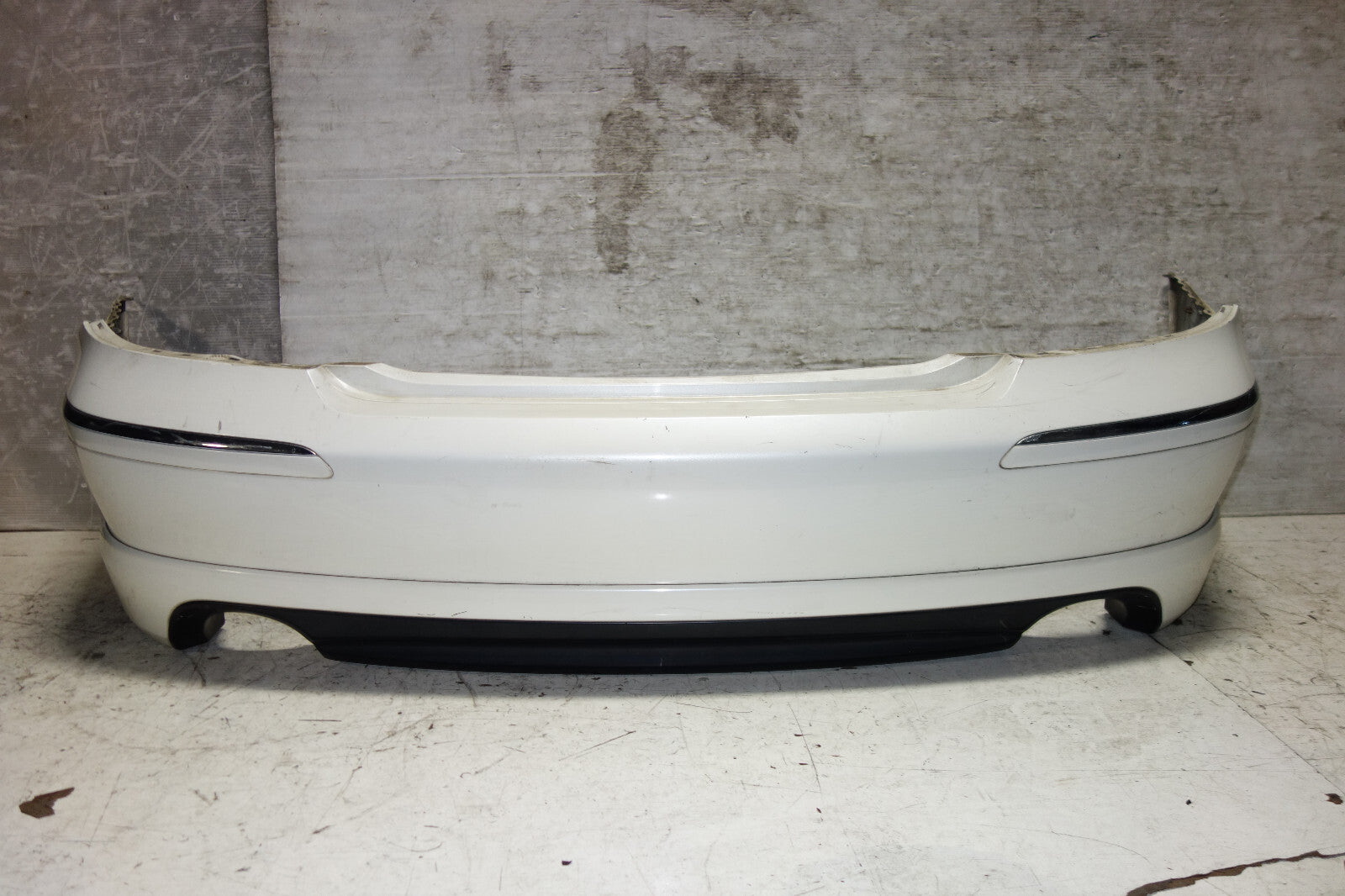 Acura RL OEM Rear Bumper Cover Modulo Lip Base Elite Sedan 4-Door 2005-2008 JDM