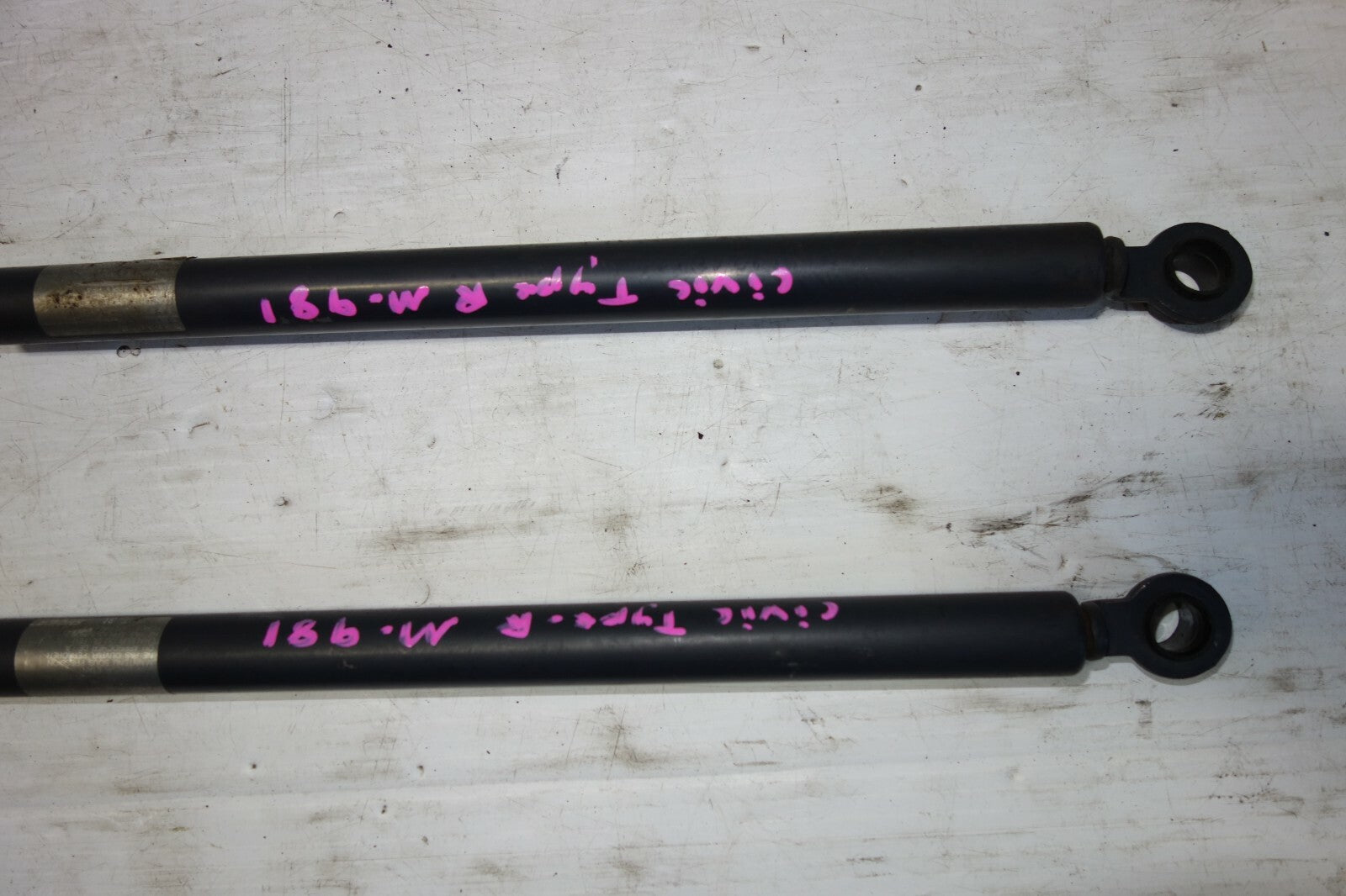 JDM 1996-2000 HONDA CIVIC TYPE R  EK9 REAR HATCH STRUTS TAILGATE TRUNK SHOCKS