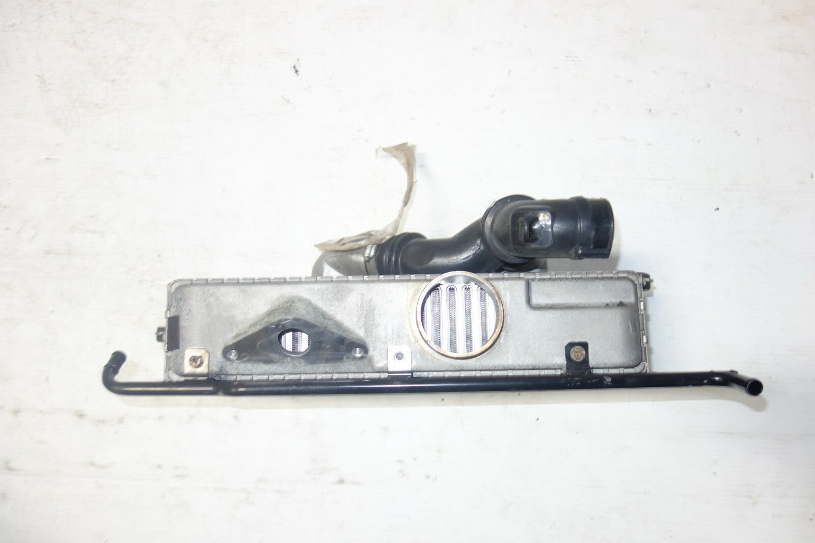 JDM 2002-2005 SUBARU IMPREZA WRX OEM EJ20 TURBO INTERCOOLER TOP MOUNT 2002-2005