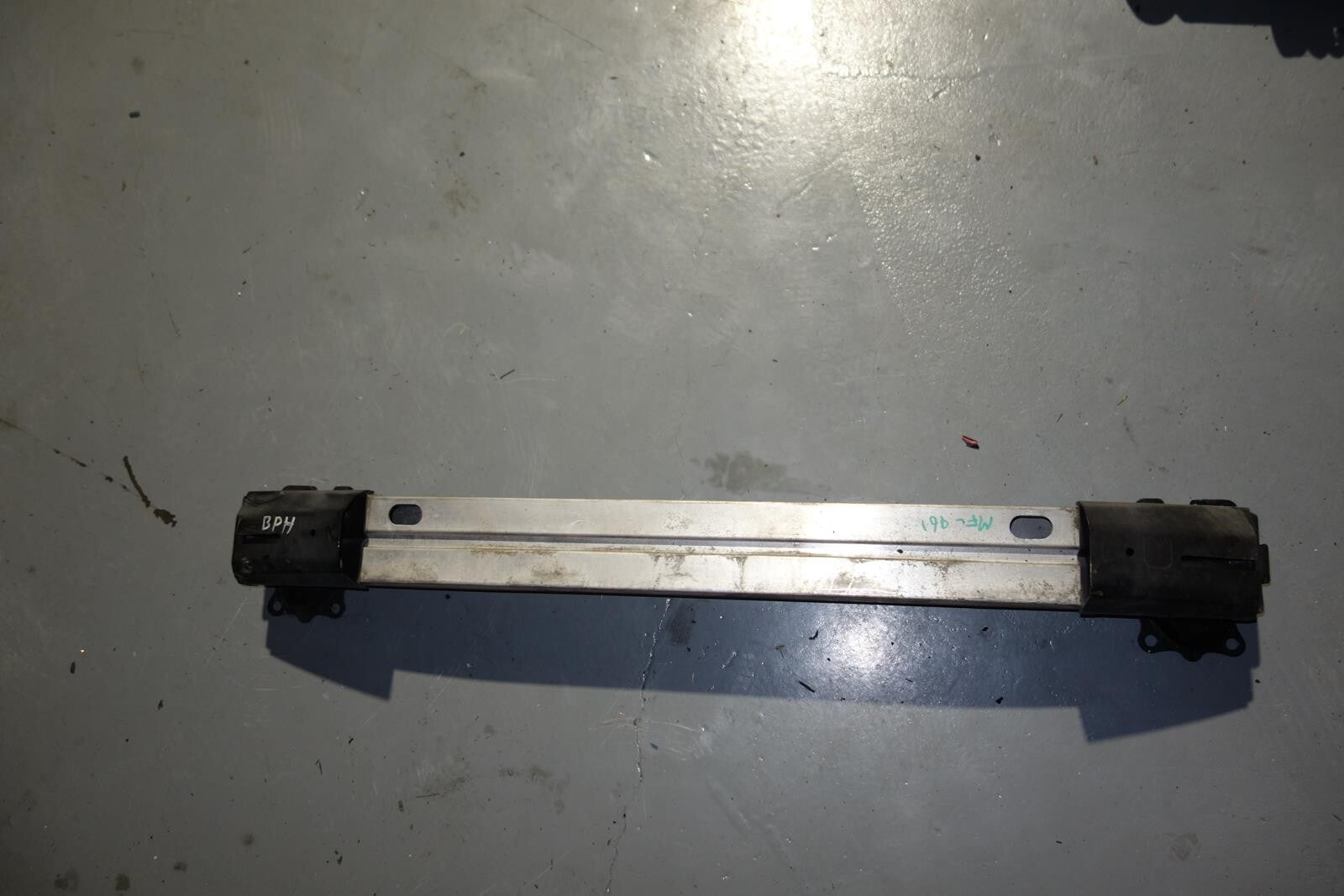 JDM 2008-2009 SUBARU LEGACY FRONT BUMPER WITH FOG LIGHTS REBAR GRILLE BP9