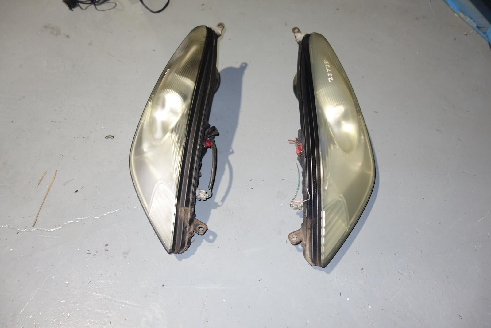 JDM Toyota Celica OEM Headlights Lights Head Lamps 2000 2001 2002 2003 2004 2005