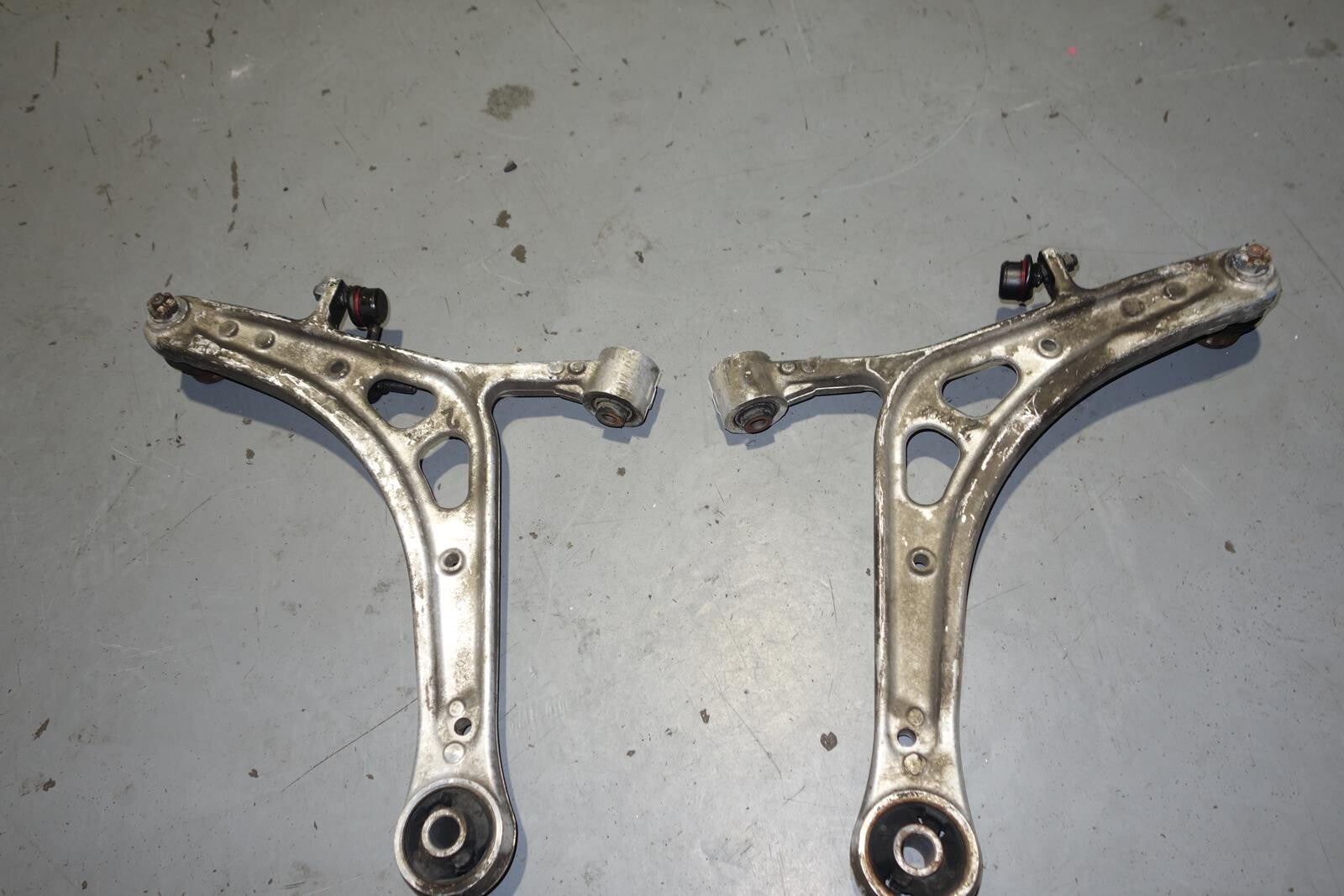 JDM 2005-2009 SUBARU LEGACY OUTBACK OEM SPEC-B ALUMINUM FRONT LOWER CONTROL ARM