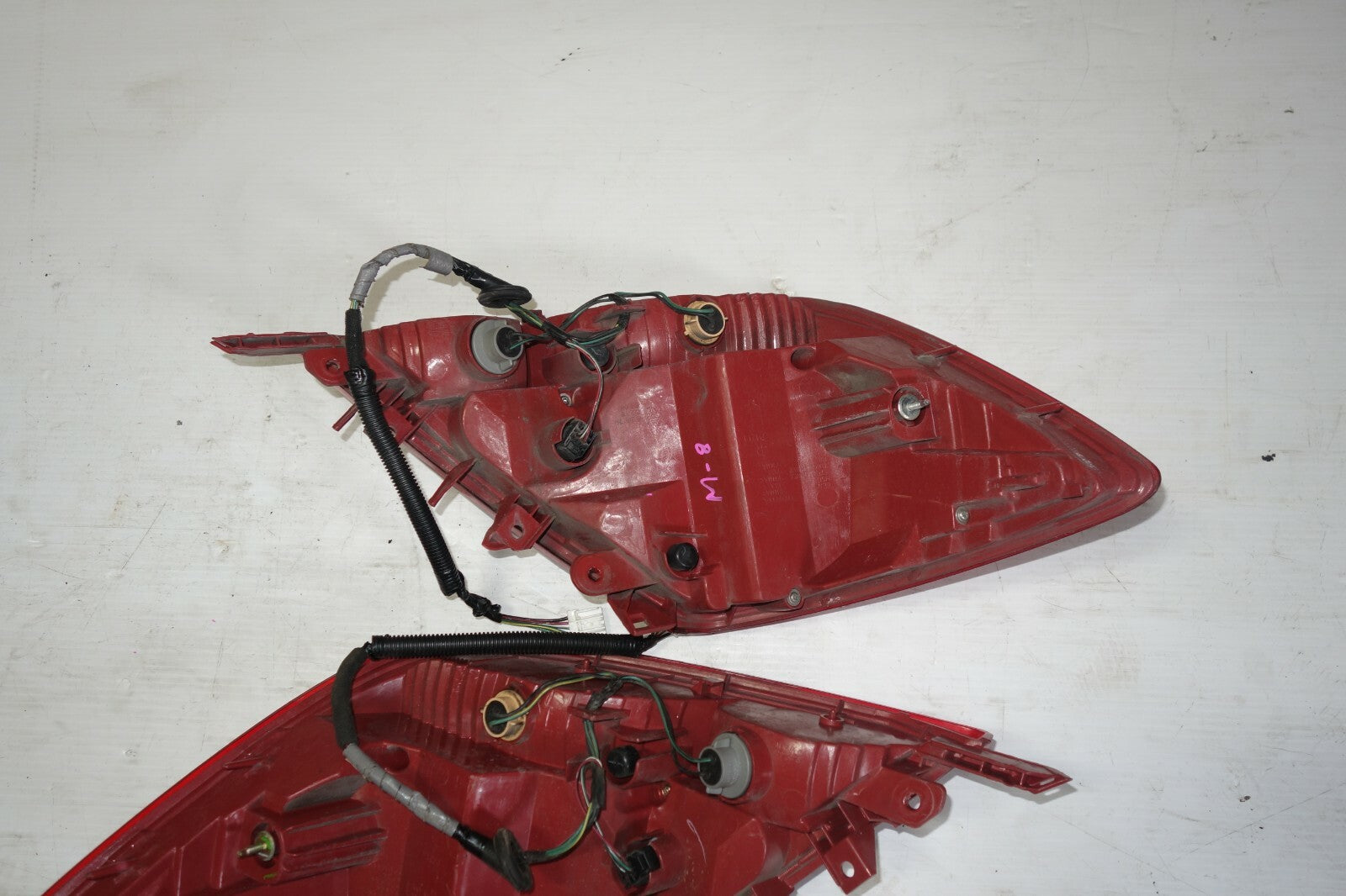 JDM 2005-2008 ACURA RL KB1 OEM GENUINE TAIL LIGHTS PAIR TAILLIGHTS LEFT & RIGHT