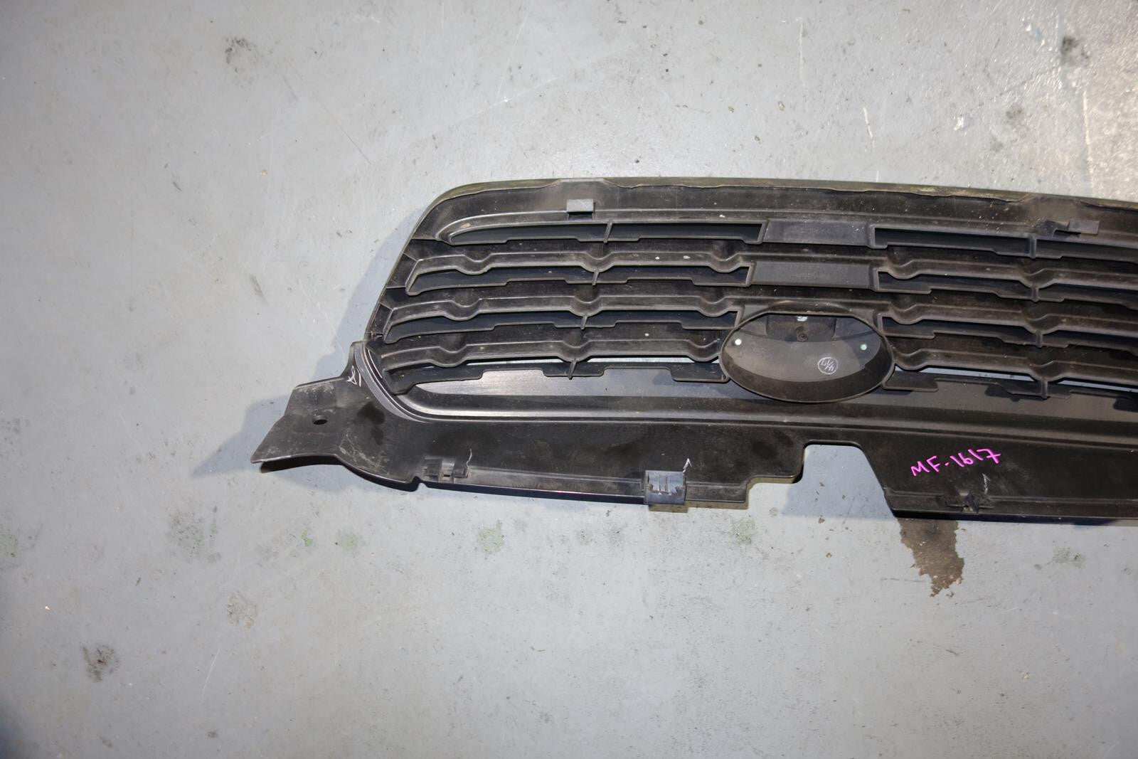 JDM Subaru Legacy Outback Grille 2008 2009 OEM Genuine MF-1617
