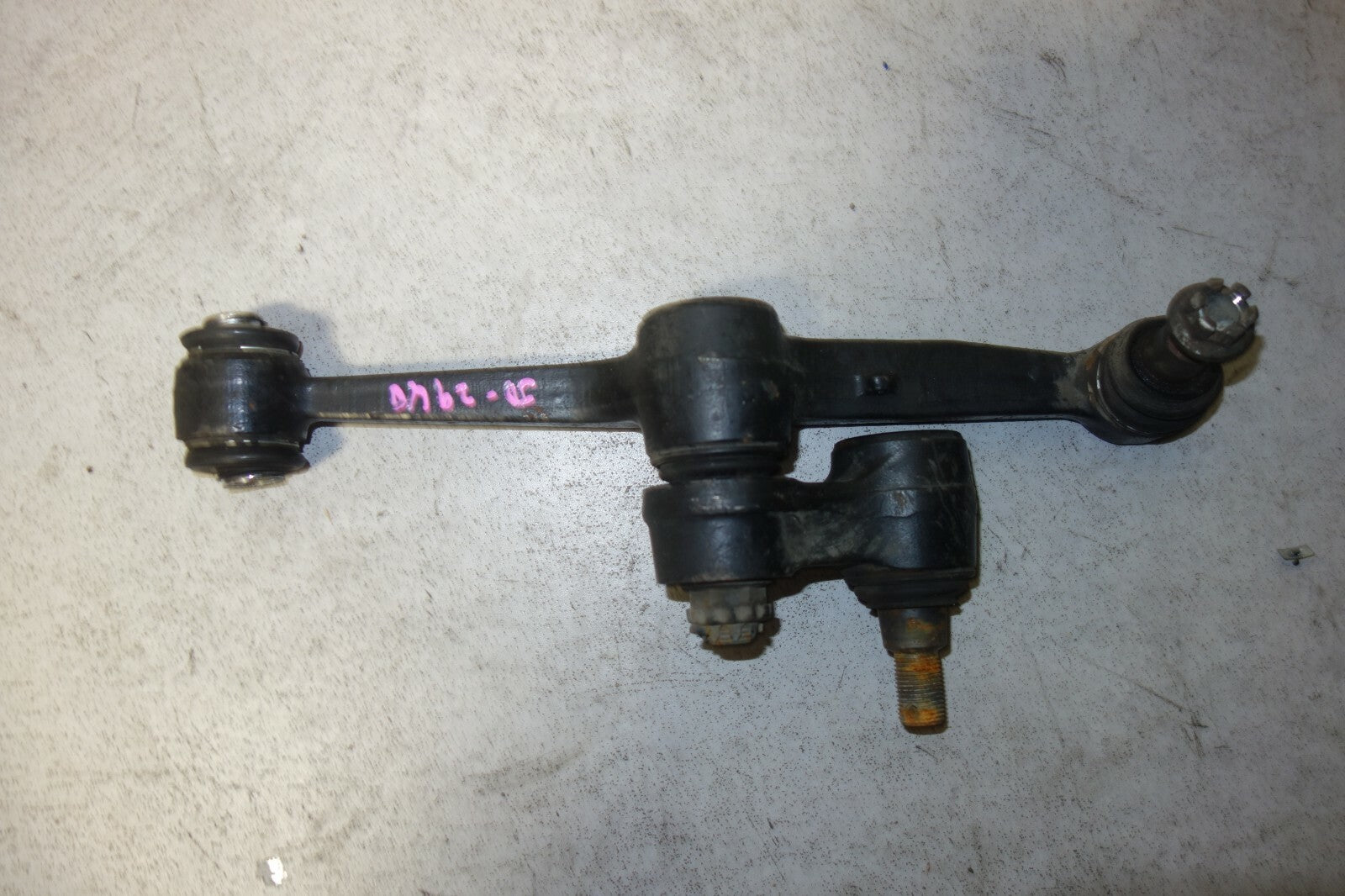 JDM 1994-1999 TOYOTA CELICA GT-4 ST205 OEM SUPERSTRUT FRONT LOWER CONTROL ARMS