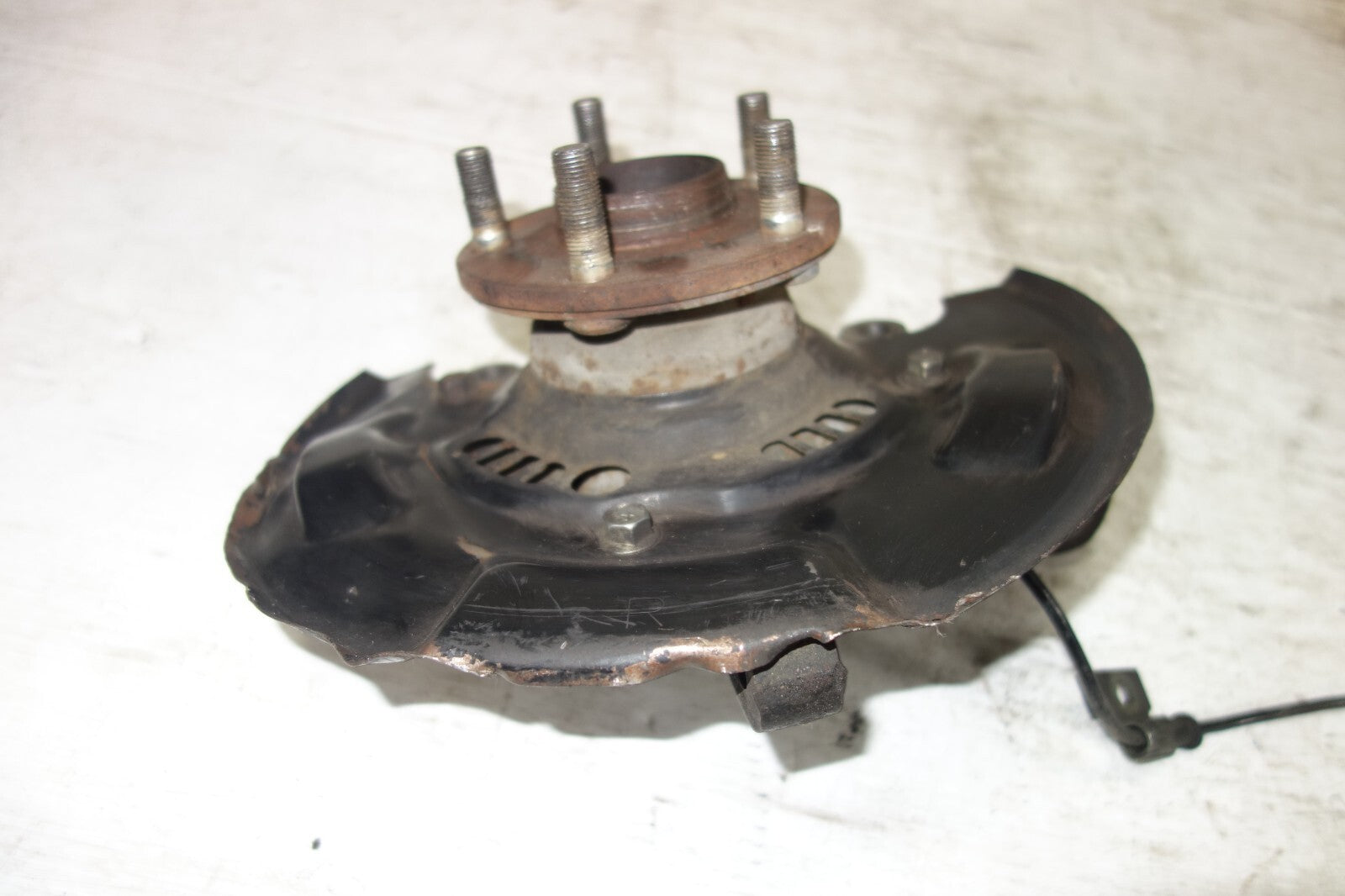 JDM 02-07 SUBARU IMPREZA WRX STI OEM FRONT RIGHT KNUCKLE SPINDLE HUB GENUINE