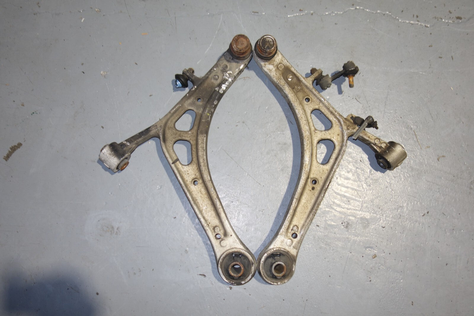 Subaru Legacy / Outback Spec B Aluminum Front Lower Control Arms 2005-2009