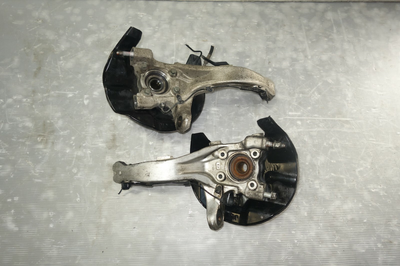 JDM 2005-2012 ACURA RL KB1  OEM FRONT WHEEL HUB BEARING SPINDLE KNUCKLE LH &RH