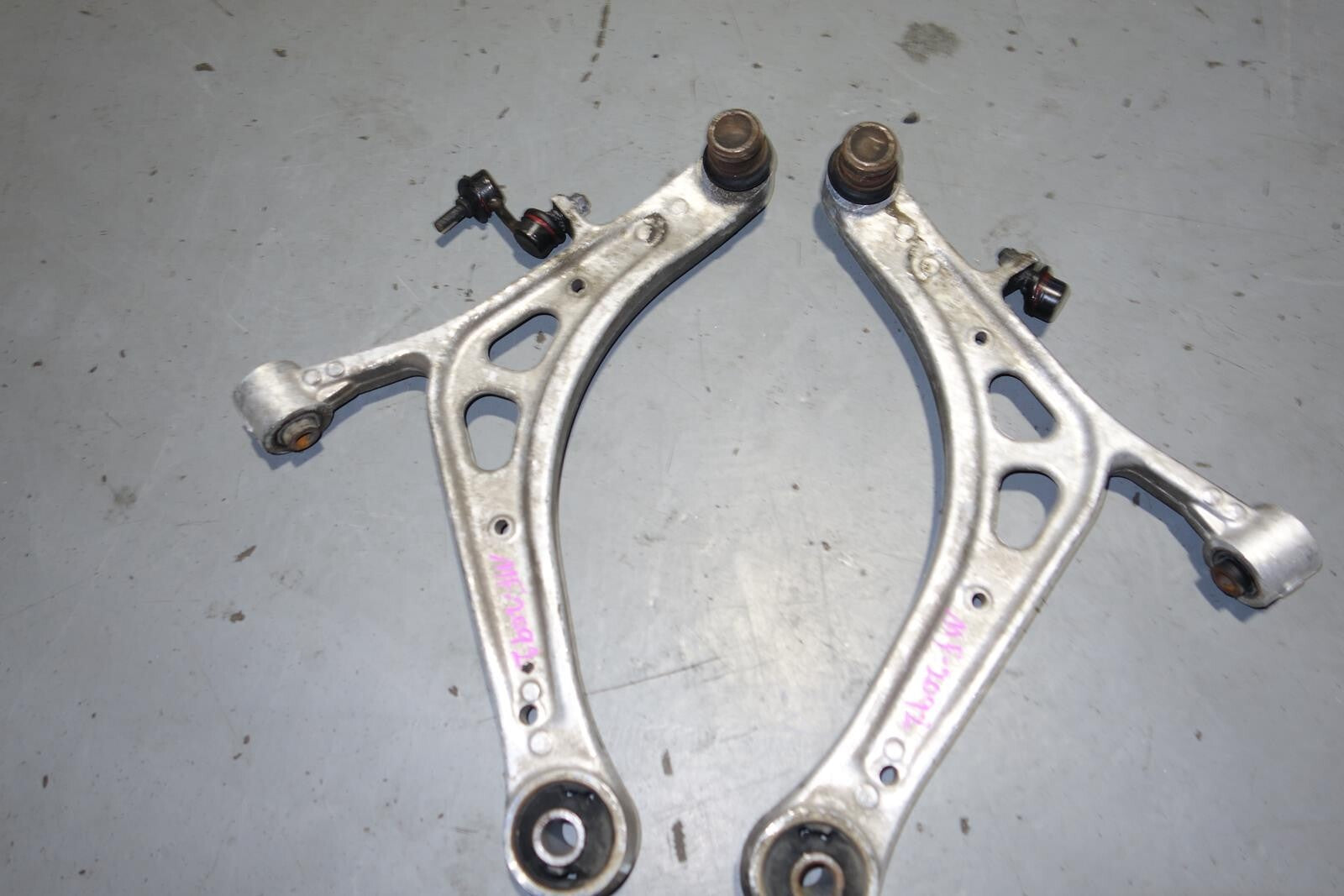 JDM 2005-2009 SUBARU LEGACY OUTBACK OEM SPEC-B ALUMINUM FRONT LOWER CONTROL ARM